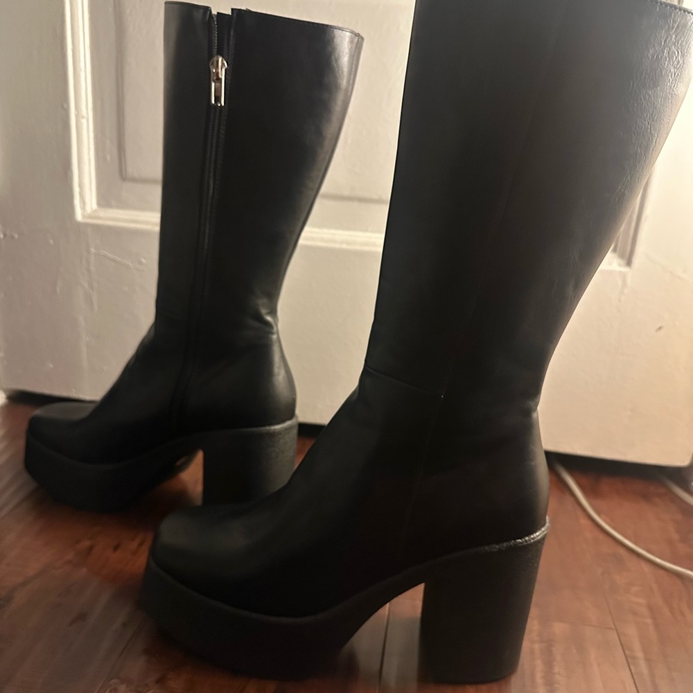 New with box Lamoda Black Slick Nicks Calf High Boots 8 - Picture 4 of 9
